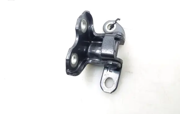 Toyota C-HR I Rear door upper hinge 687600D061
