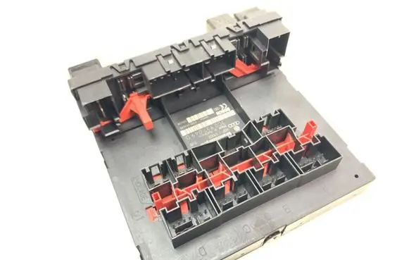 Volkswagen PASSAT B6 Comfort/convenience module 3C0937049D F005V00525
