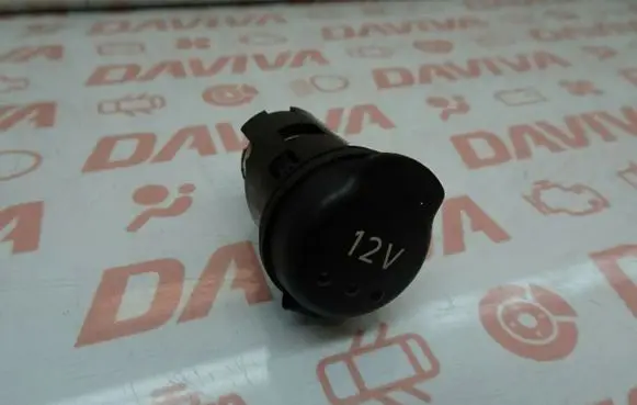 Volvo S80 12 V Socket (front) 