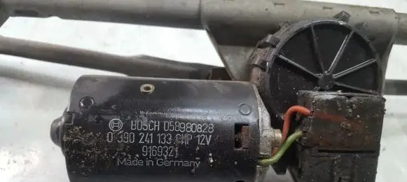 Volvo S70 V70 V70 XC Wiper motor 0390241133 91693ZJ