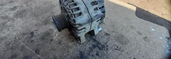 Peugeot 5008 Generator/alternator 9664074280