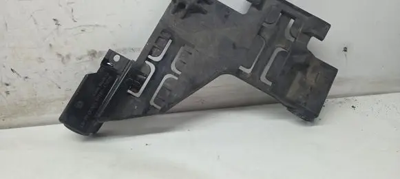 Audi Q5 SQ5 Headlight/headlamp mounting bracket 1010717075