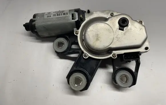 Porsche Cayenne (9PA) Rear window wiper motor 7L0955712A