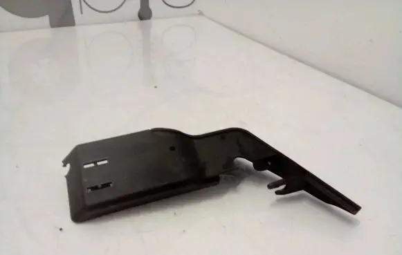 Porsche Cayenne (9Y0 9Y3) Other trunk/boot trim element 9Y0823188B