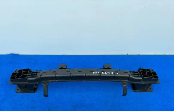 Hyundai Kona II Rear bumper support beam 86631BE100BK