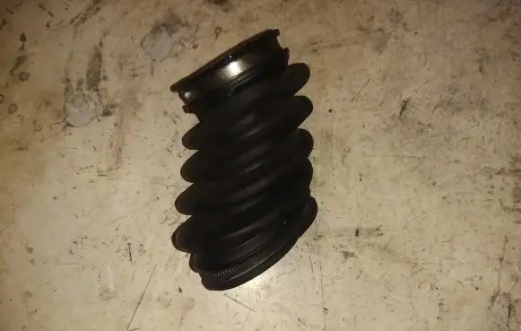 Volvo V40 Engine coolant pipe/hose 1059139S01