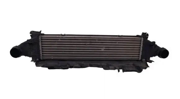 Mercedes-Benz C W204 Intercooler radiator A2045000100