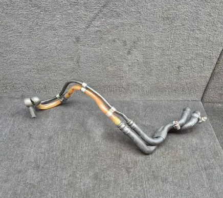 Audi A6 S6 C5 4B Fuel line pipe 059130307T 059130307C 059130307AK