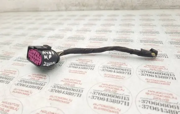 Audi A4 S4 B8 8K Headlight/headlamp wiring loom/harness 1J0973737