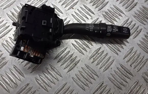 Toyota Avensis T250 Wiper switch 
