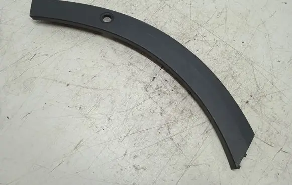 Seat Arona Front bumper splitter molding 6F9854827