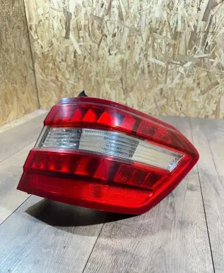 Mercedes-Benz E W212 Rear/tail lights