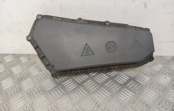 BMW 3 F30 F35 F31 Fuse box cover 8509914