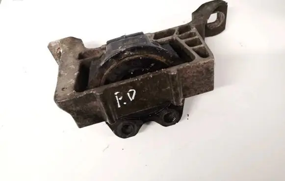 Ford Focus Engine mount bracket 3m516f012bh 3m51-6f012-bh