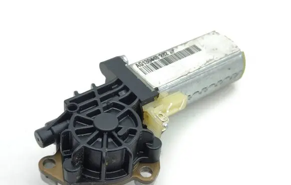Tesla Model S Seat adjustment motor AG1304482022