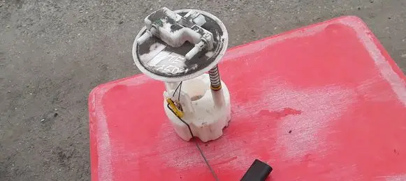 Nissan Note (E11) In-tank fuel pump