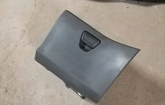 Ford Fiesta Glove box BA61A06010AE