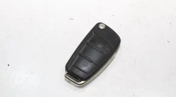 Audi A6 S6 C6 4F Ignition key/card 4F0837220D