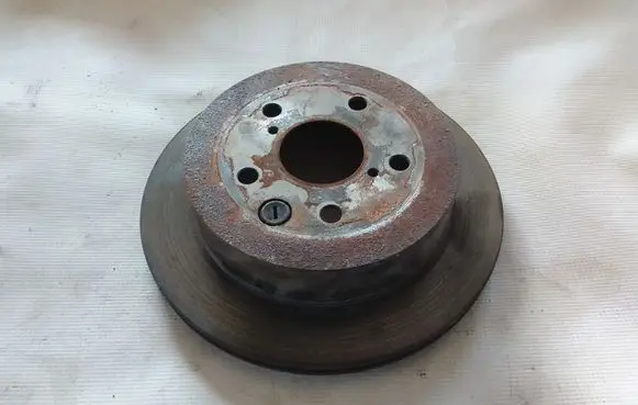Lexus IS III XE30 Rear brake disc 4243153020