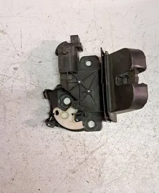 Audi A6 S6 C6 4F Tailgate/trunk/boot lock/catch/latch 4F9827520B