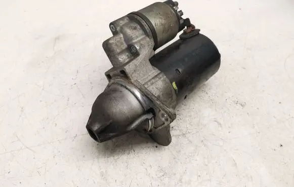 Opel Meriva B Starter motor 55566800 0001107493