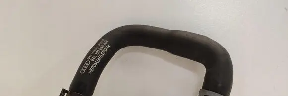 Audi A6 C7 Engine coolant pipe/hose 04L121065AN