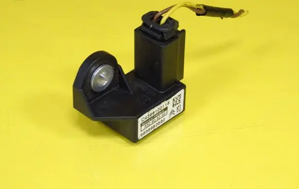 Airbag deployment crash/impact sensor