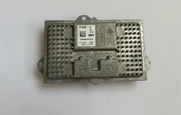 Peugeot 5008 II Headlight ballast module Xenon 90089469 30004928