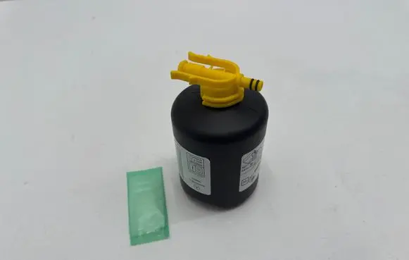 Mercedes-Benz C W205 Tire air pump compressor A0005832912 A0005832912Q004