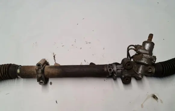 Lexus IS 200-300 Steering rack 30060