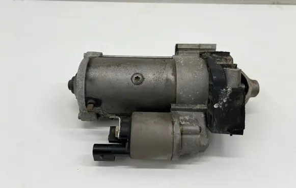BMW 5 G30 G31 G38 Starter motor 8671504