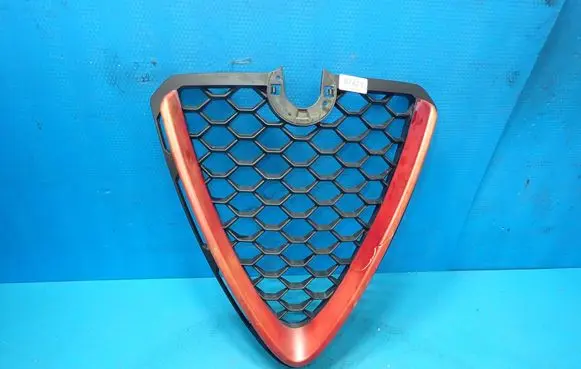 Alfa Romeo Stelvio Front grill 156108638 6108638