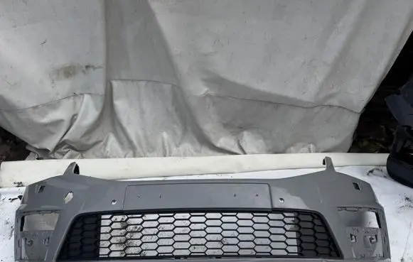 Skoda Octavia Mk3 (5E) Front bumper