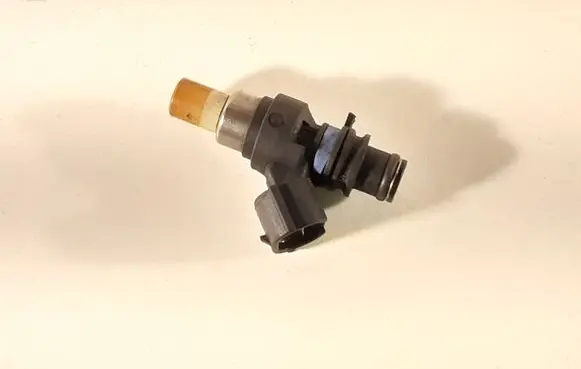 Subaru Impreza III Fuel injector FBYBG10 FBYBG101007620 1007620