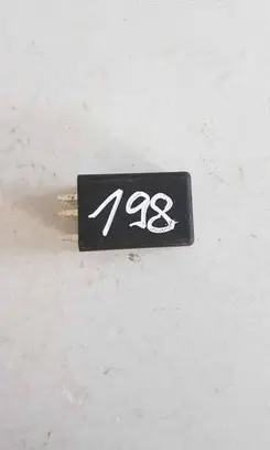 Audi A6 S6 C6 4F Glow plug pre-heat relay 4E0907282A