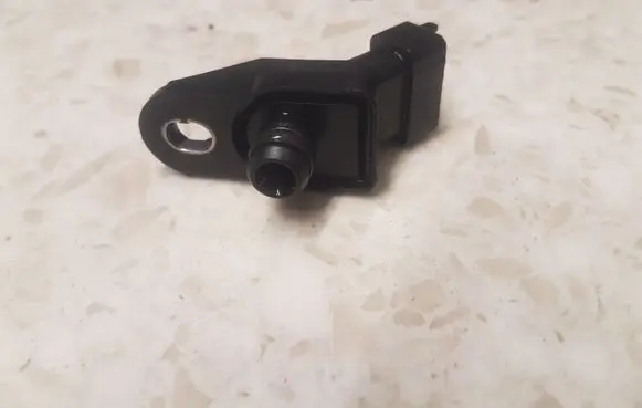 BMW 5 E39 Air pressure sensor 0261230046