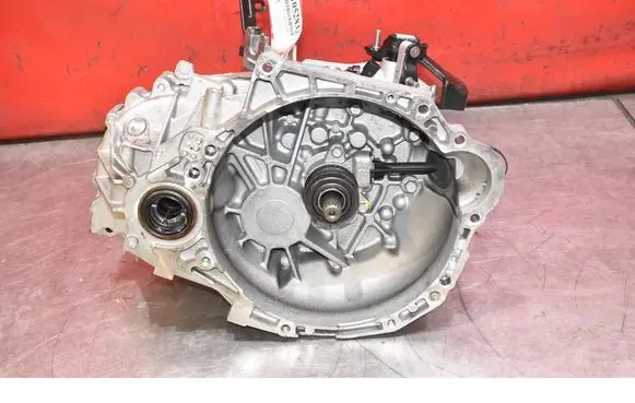 KIA Sportage Manual 6 speed gearbox ZG63