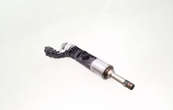 Opel Corsa F Fuel injector 9830304880 0261500755