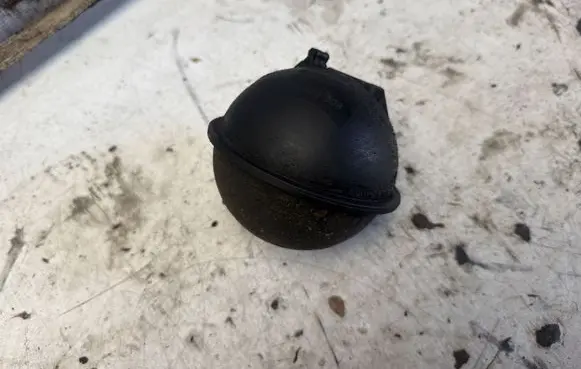 Audi A4 S4 B5 8D Vacuum air tank 054129808