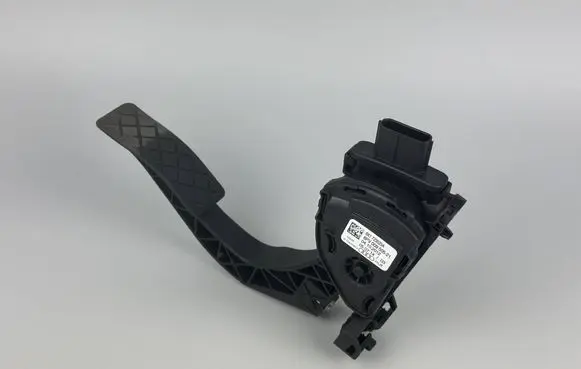 Audi A6 S6 C7 4G Accelerator throttle pedal 8K1723523A 04102012 6PV00950521