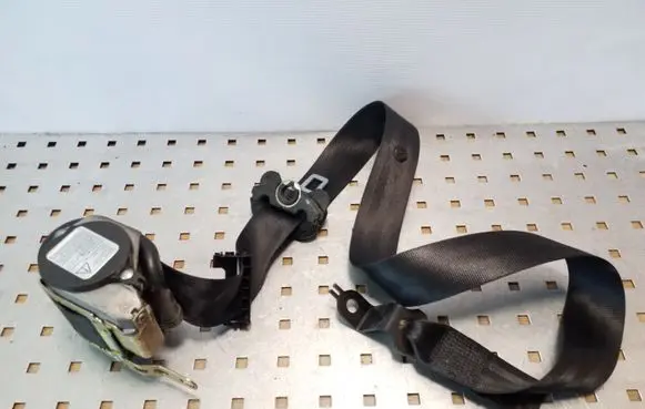 Seat Ibiza III (6L) Front seatbelt 6L4857705E