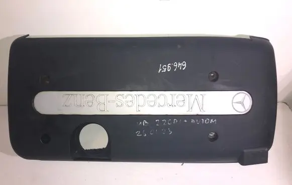 Mercedes-Benz E W211 Engine cover (trim) A6460100267