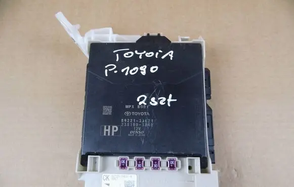 Toyota Camry VIII XV70 Other control units/modules 8922133E21