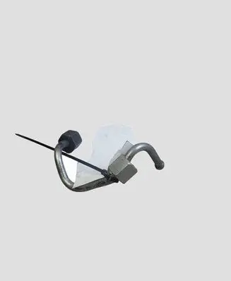 Volvo V60 Fuel injector supply line/pipe 31303505