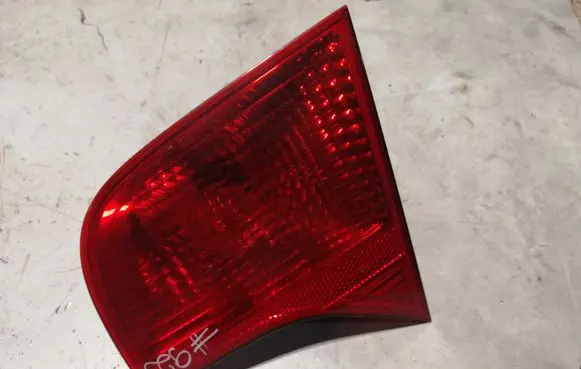 Audi A4 S4 B7 8E 8H Tailgate rear/tail lights 965038