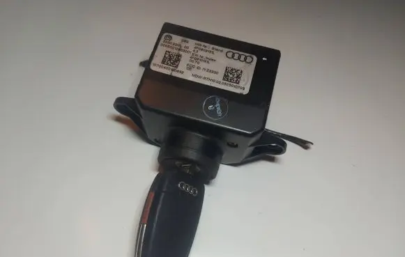 Audi A6 S6 C6 4F Ignition lock 4F0909131L