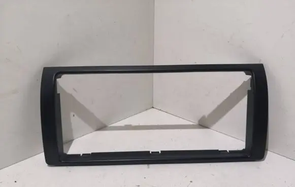 BMW X5 E53 Radio/GPS head unit trim 