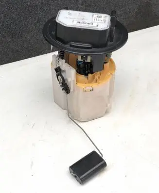 Peugeot 308 In-tank fuel pump 28292839 9677816480