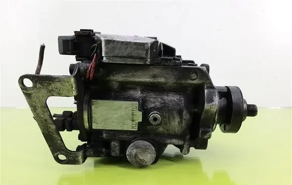 Opel Astra G Fuel injection high pressure pump 0281010888