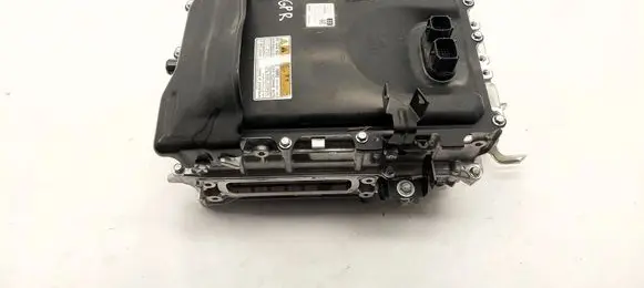 Toyota Yaris Cross Voltage converter inverter G920052330